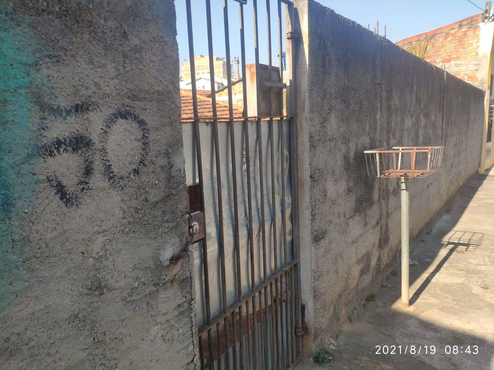 Terreno, 251 m² - Foto 1