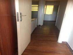 Sobrado para Venda em Taboão da Serra - 2