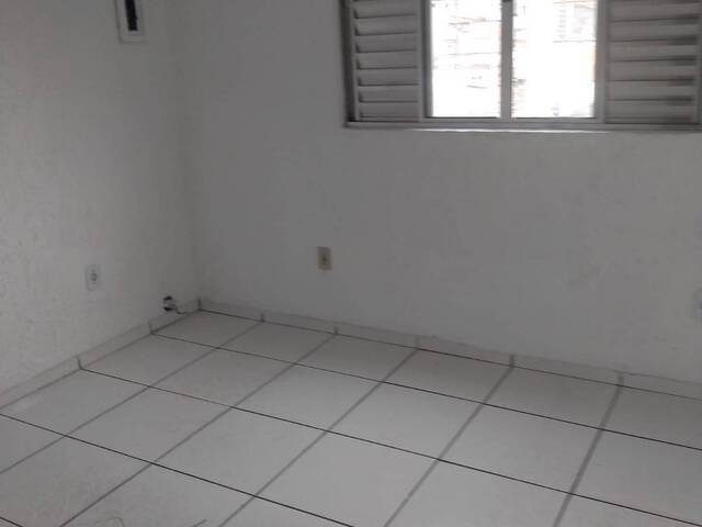 Sobrado para Locação em Taboão da Serra - 4