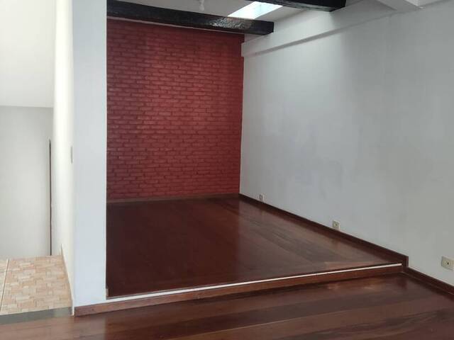 Sobrado para Locação em Taboão da Serra - 4