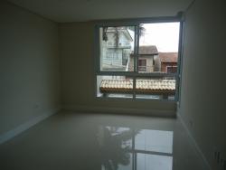 Sobrado para Venda em Taboão da Serra - 3