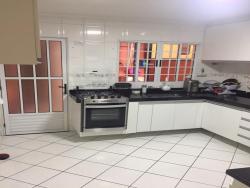 Sobrado para Venda em Taboão da Serra - 2