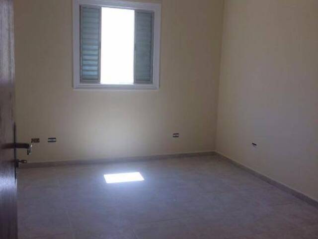 Casa terrea para Locação em Taboão da Serra - 2