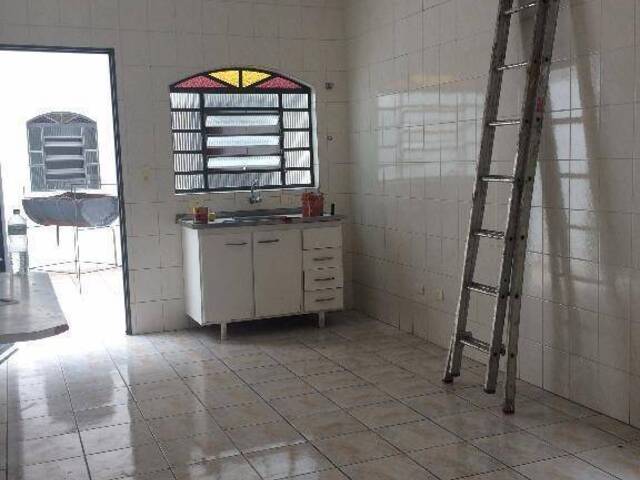 Sobrado para Locação em Taboão da Serra - 5