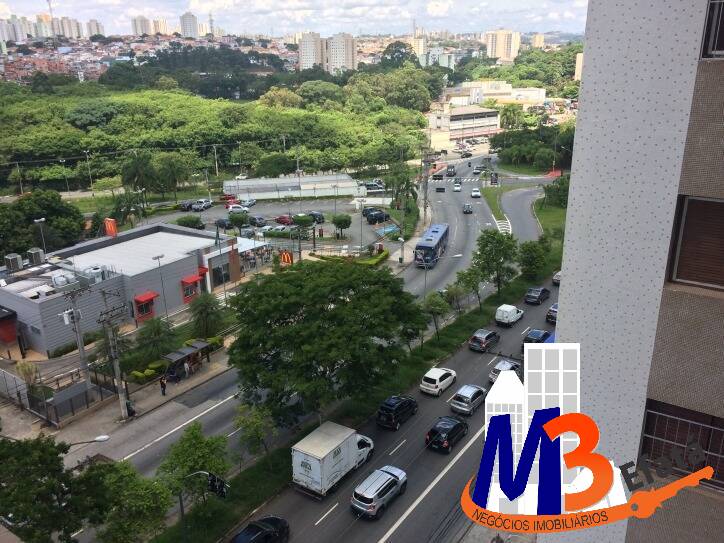 Apartamento para alugar com 3 quartos, 65m² - Foto 15