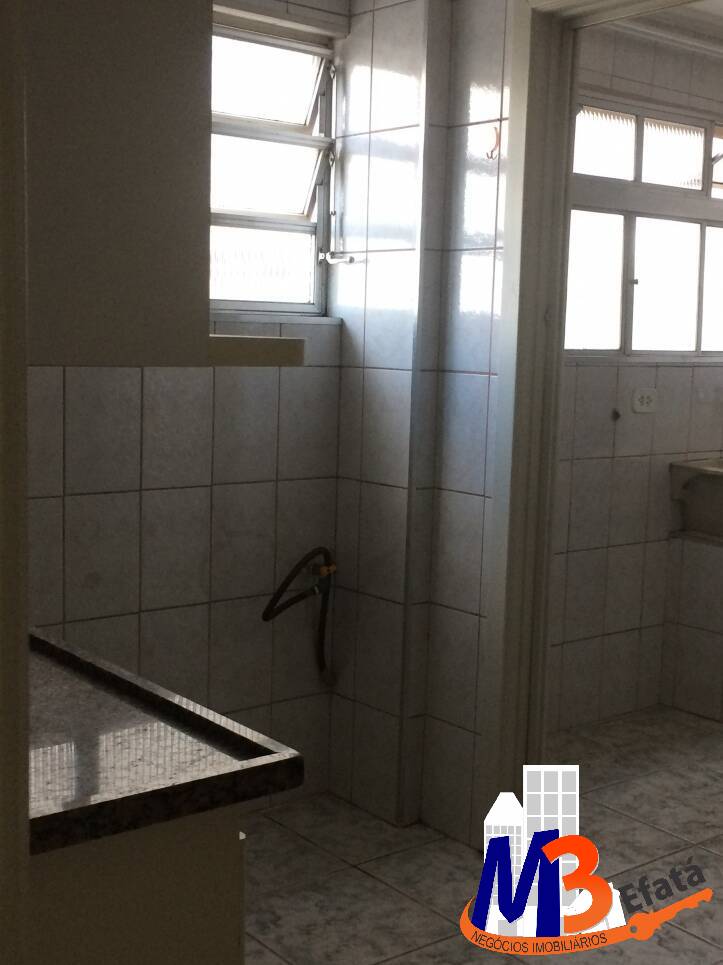 Apartamento para alugar com 3 quartos, 65m² - Foto 18