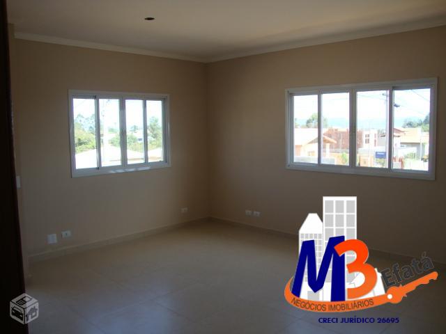 Casa à venda com 3 quartos, 117m² - Foto 4