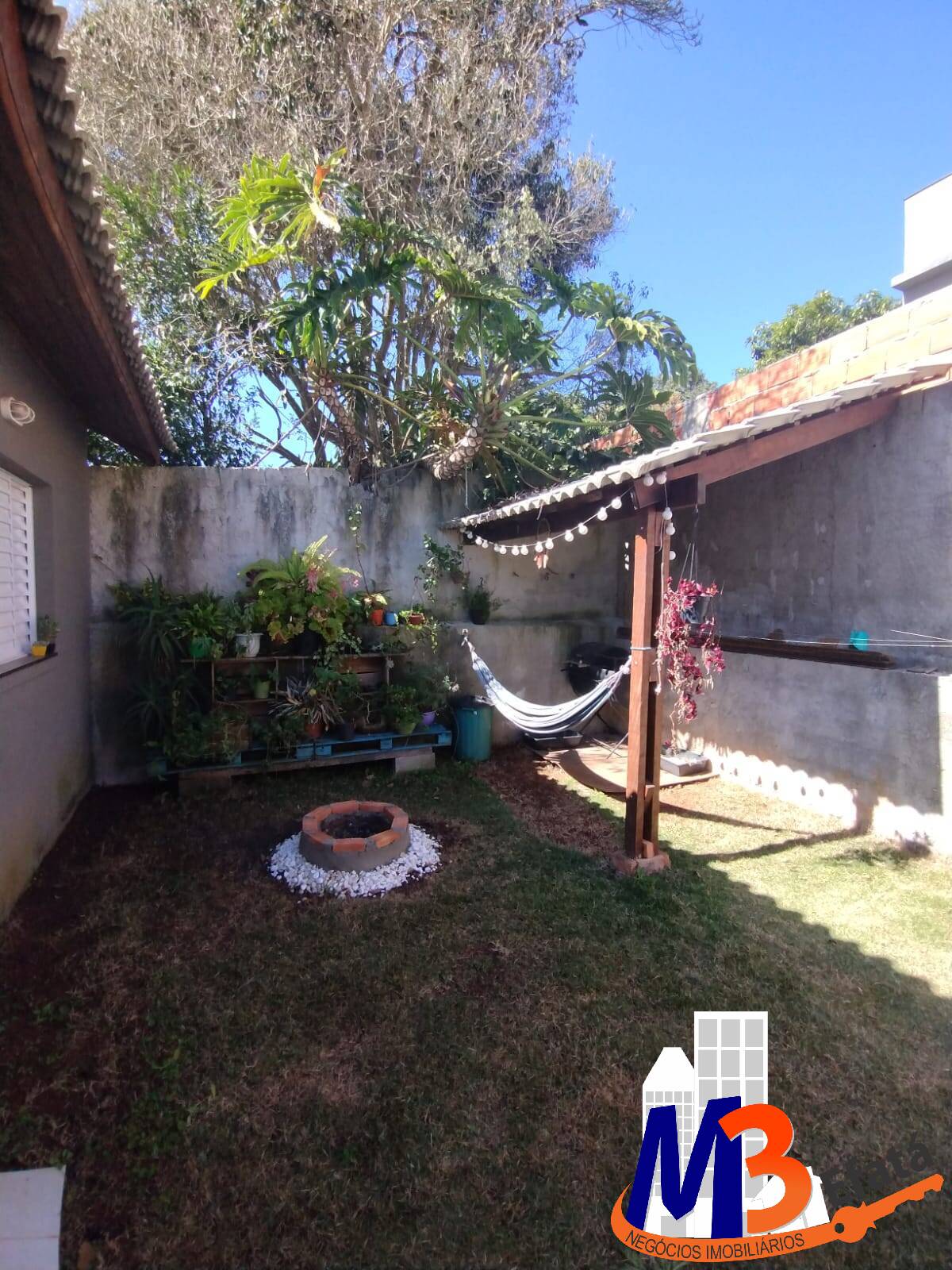 Sobrado à venda com 2 quartos, 166m² - Foto 3