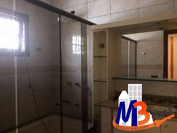 Casa, 3 quartos, 250 m² - Foto 24