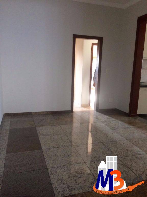 Casa, 3 quartos, 250 m² - Foto 6